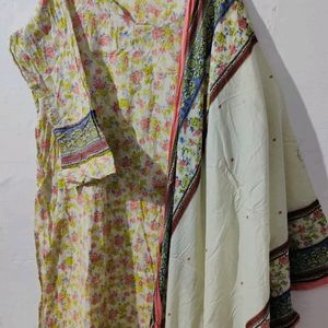 Original Bin Saeed Pakistani Kurta Dupatta..slight