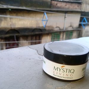 Cruelty & Paraben Free Moisturizer For Oily Skin