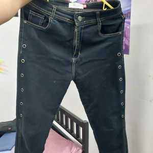 New Jeans (Miss Chase)