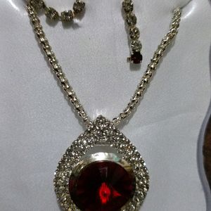 Ad Stone Necklace