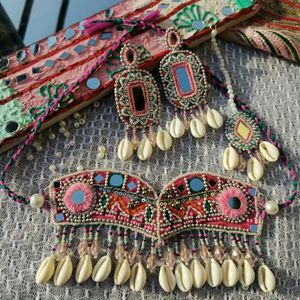 Handmade Embroidery jewellery Set