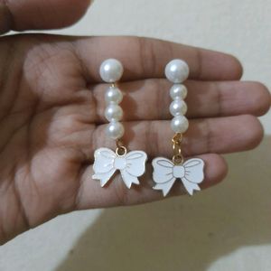 Pack Of 4 Earrings