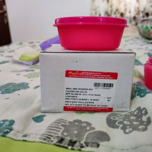 Tupperware Mini Set