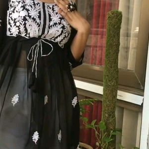 Chikankari Kurti/ Tonic