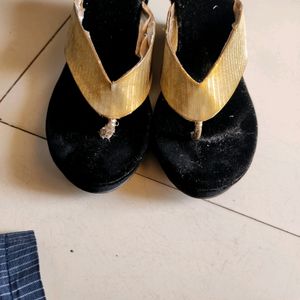 Golden Black Wedges