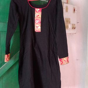 Black Kurti