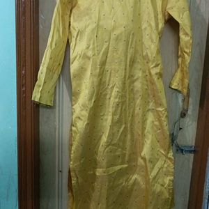 Yellow Embellished Kurta With Palazzo Pant