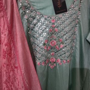 Embroidered Kurta With Pant And Dupatta