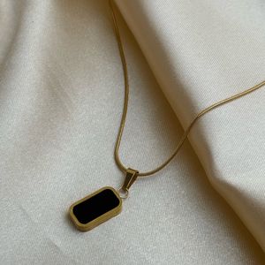 Reversible Black Pendant Chain Anti Tarnish