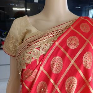 Beautiful Saree With Stitch Blouse