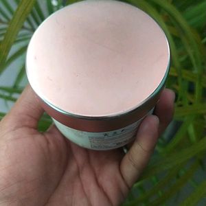 Ayuga Chandan Cold Cream For Dry Skin