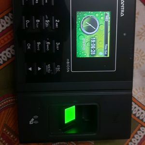 Mantra Attendance Device