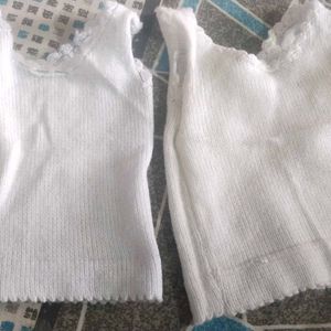 Woolen Sweater Three And 2 Socks