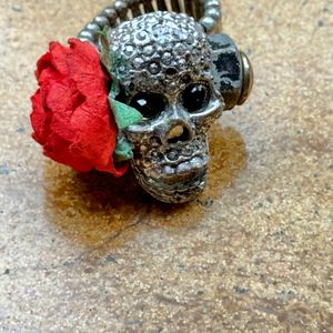 Nut Skull With Rose
