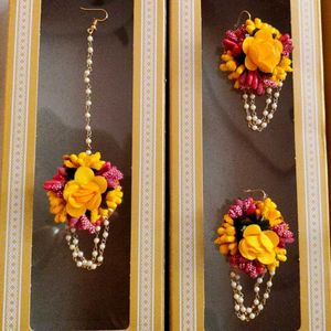 New Unused Floral Jewellery Set