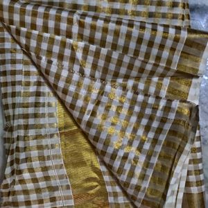 Kerala Cotton Cream With Gold  Sari Checks Saree