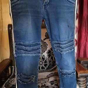 Navy Blue Damage Jeans