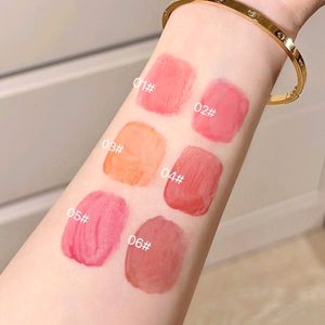 Pinky Focus Lip Glaze