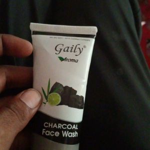 Good Quality Charcoal Face Wash