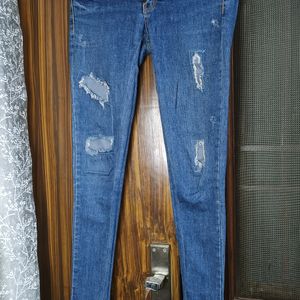 Blue Damaged Jeans For Women