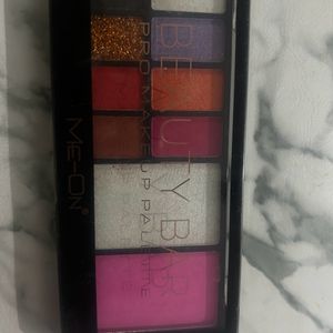 Eyeshadow Palette