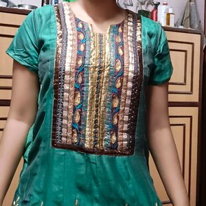 A Gorgeous Kurti