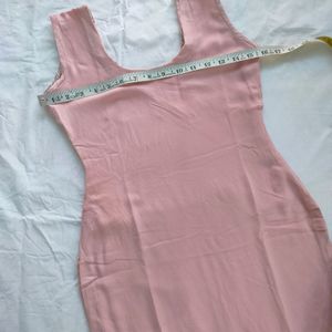 Peach Coloured Straight Sleeveless Kurti