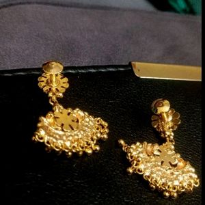 New Not Used Gold Plated Earings For Donation