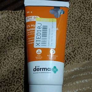 Seal Packed Derma Co Sun Screen