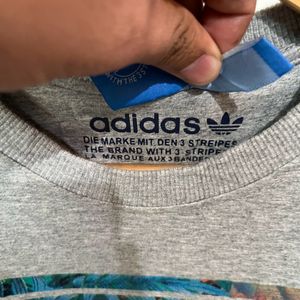 Adidas Original Sweatshirt