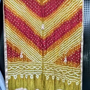 Unused Rich Quality Silk Bandhani Heavy Dupatta with Gotta Patti Embroidered💛💚🧡