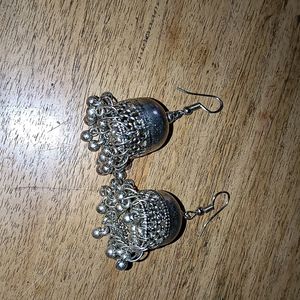 Jhumkas