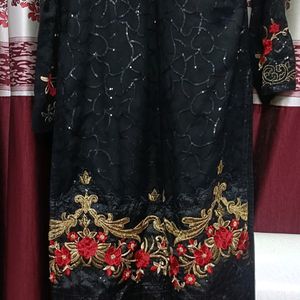 Pakistani Kurta Set / With Dupatta