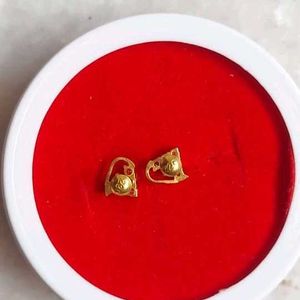 Gold 22crt Hallmark Studs