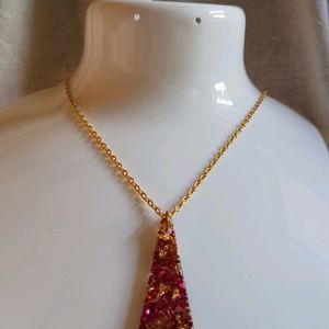 Pink And Gold Necklace ✨