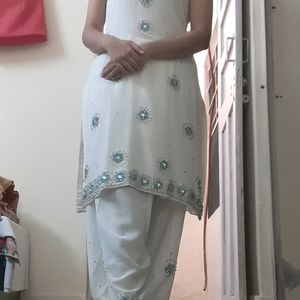 White Suit Set For Festive Season (Kurta+salwar)🤍