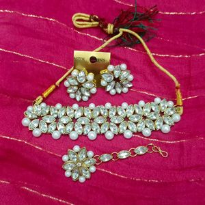 Pearl Kundan Jewellery Sets