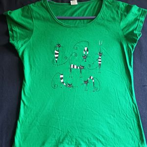 Cute Green Printed T- Shirt