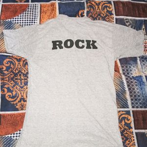 Men T-shirt (L) Size