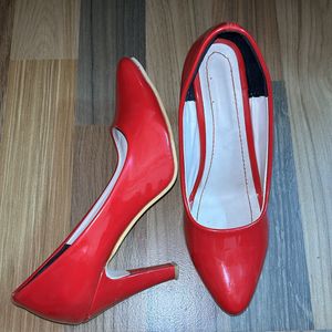 CHERRY RED HEELS