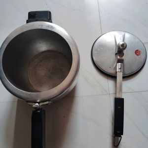 Silver Pressure Cooker 5 Litre