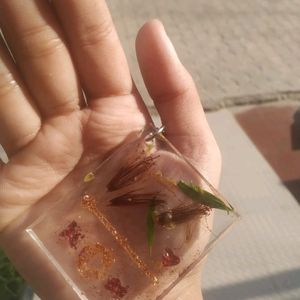 Resin Polaroid Keychain With Glitter