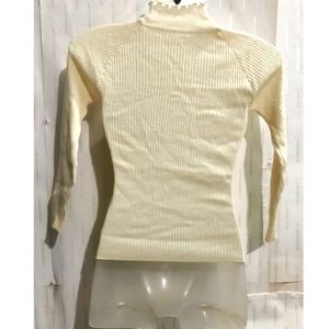 Soft Fitted Sweater for Women's