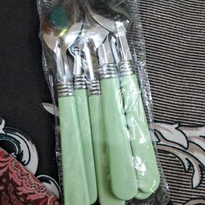 Spoon  Set  Of  6 Pc