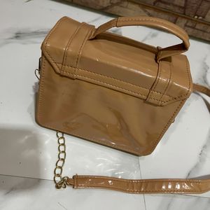 Box Sling Bag