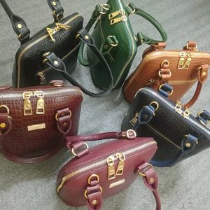 Leather Bag , Leadish Ba