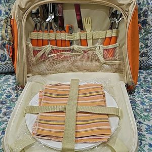 Picnic Bag With Cutlery Set