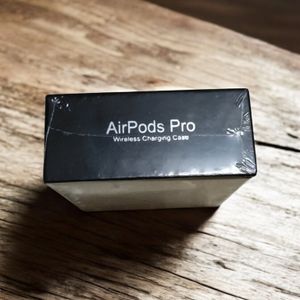 Airpods Pro Black Colour Available And White