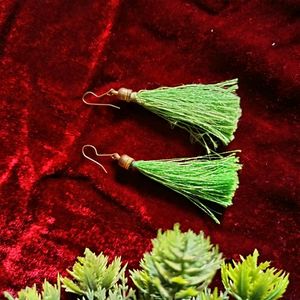 Beautiful Green Tassel Earring