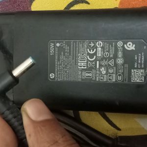 HP LAPTOP CHARGER NEW AND ORIGINAL 150 WATT